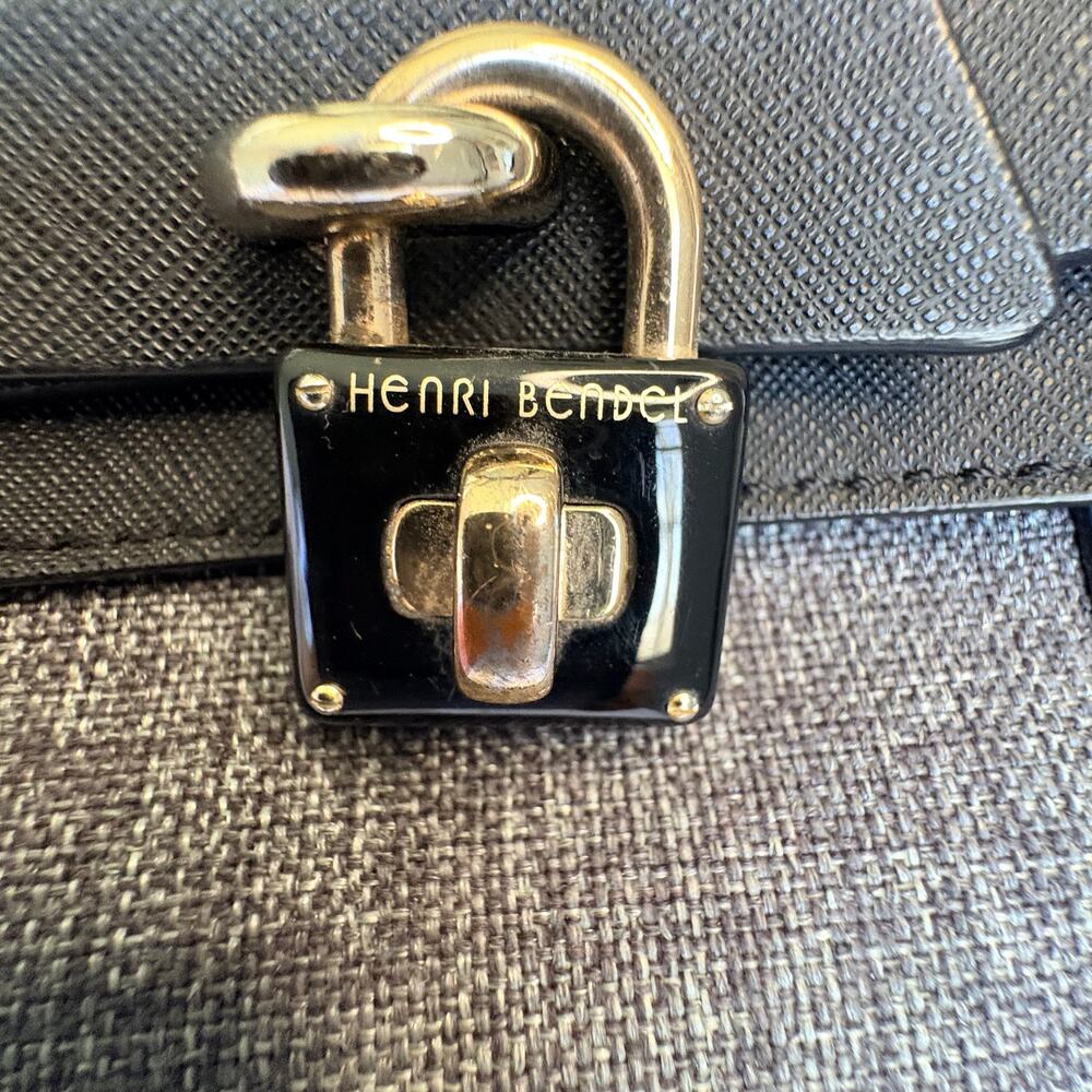 Henry Bendel Jetsetter Convertible Backpack Gray Canvas & Black Leather Trim - Picture 11 of 16
